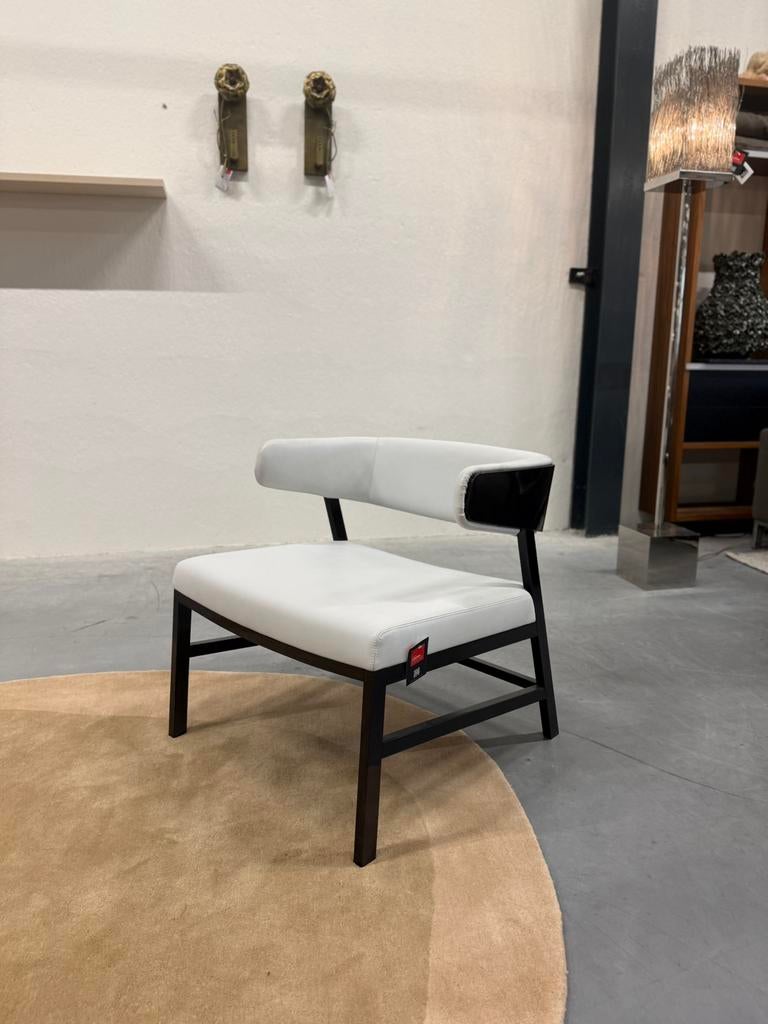 Showmodel Molinari Thelma fauteuil zwart wit design stoel, Nieuw, 75 tot 100 cm, Ophalen of Verzenden, Molinari