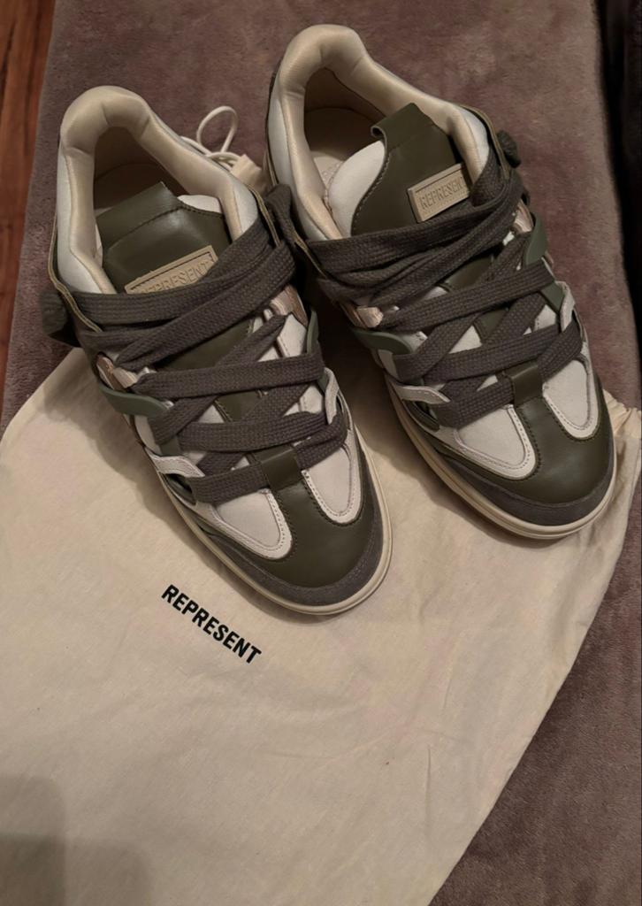 Represent Bully Sneakers - Maat 43 - Nieuw, Ophalen of Verzenden, Nieuw, Overige kleuren, Sneakers of Gympen
