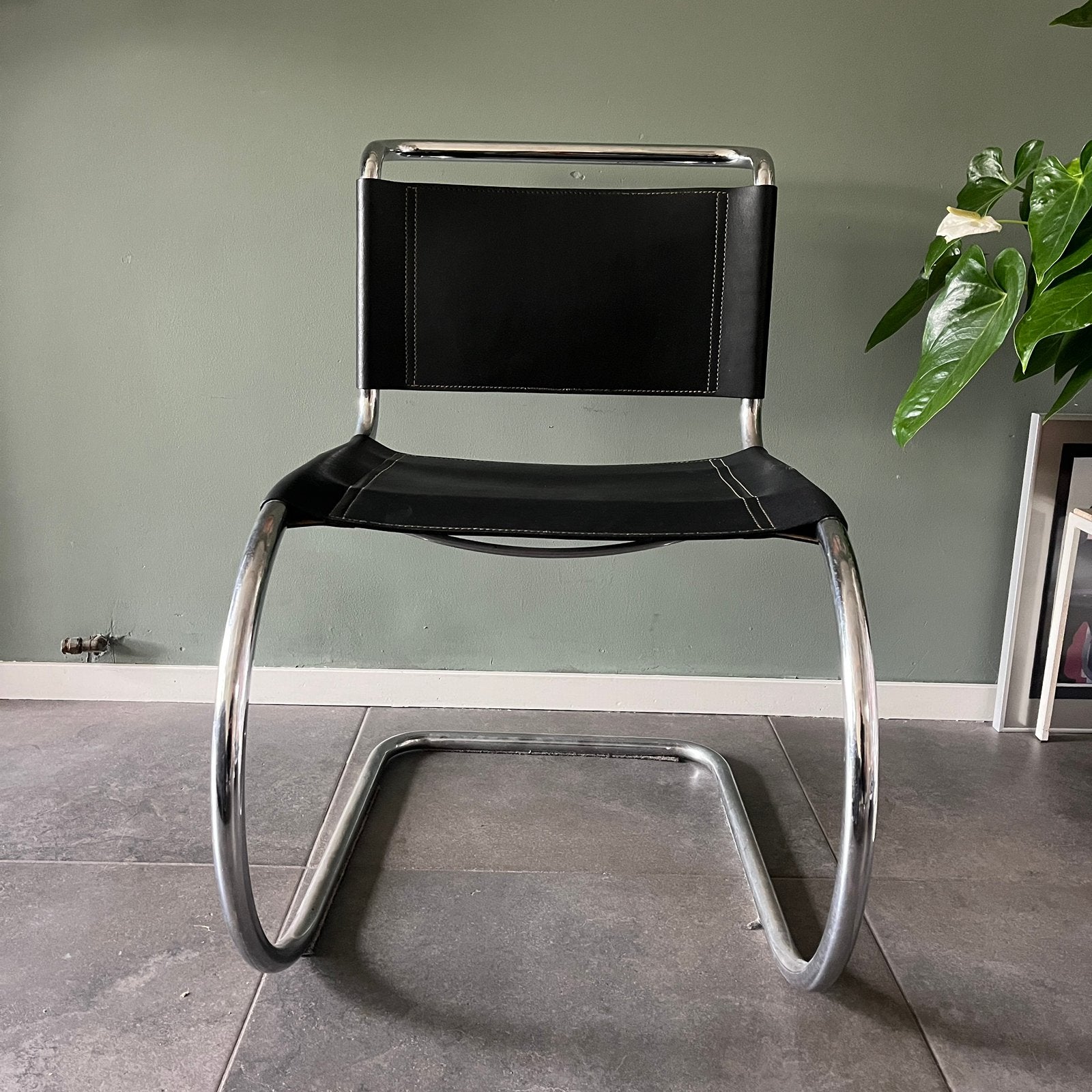 Thonet MR10 door Mies van der Rohe jaren 60 70, Ophalen, Bauhaus, Mies van der Rohe, Zwart
