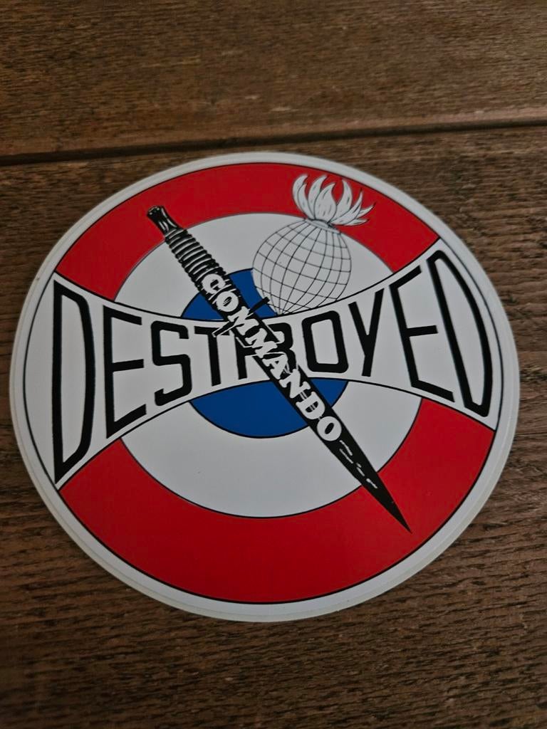 Commando Destroyed sticker, Ophalen of Verzenden, Landmacht, Nederland, Embleem of Badge