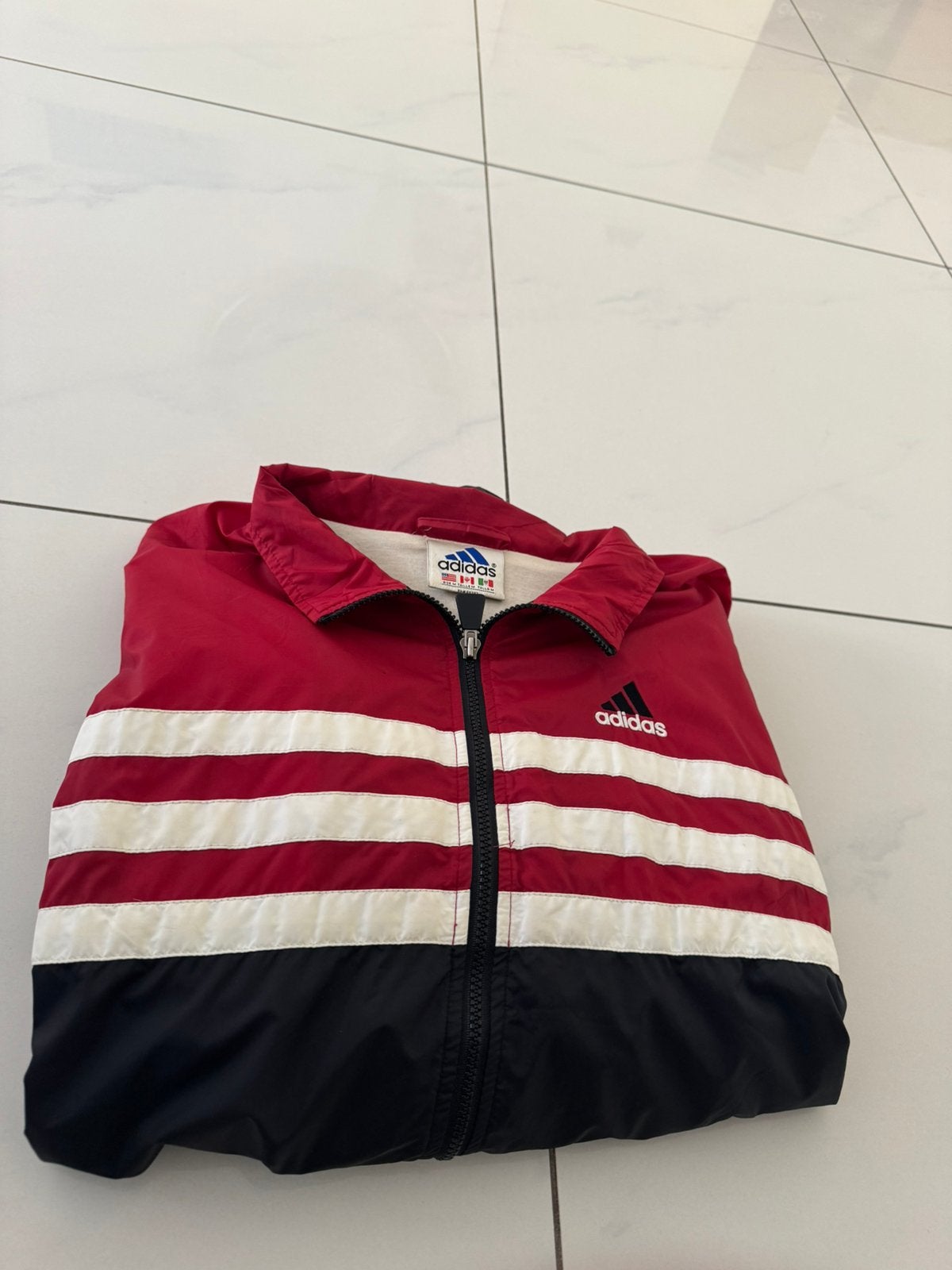 Adidas Jacket, Ophalen of Verzenden, Nieuw, Maat 48/50 (M), Rood