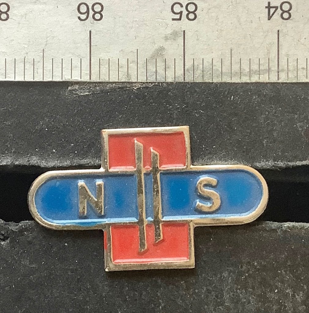 speld, Spoorwegen, trein, NS Logo type 3 (RB, Verzamelen, Ophalen of Verzenden, Gebruikt, Transport, Speldje of Pin