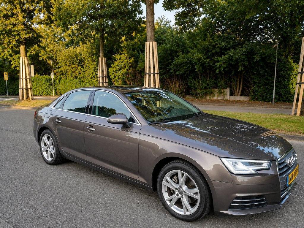 Audi A4 1.4 Tfsi 150pk S Tronic 2017 Bruin, Auto's, Audi, Euro 6, Bruin, A4, Origineel Nederlands