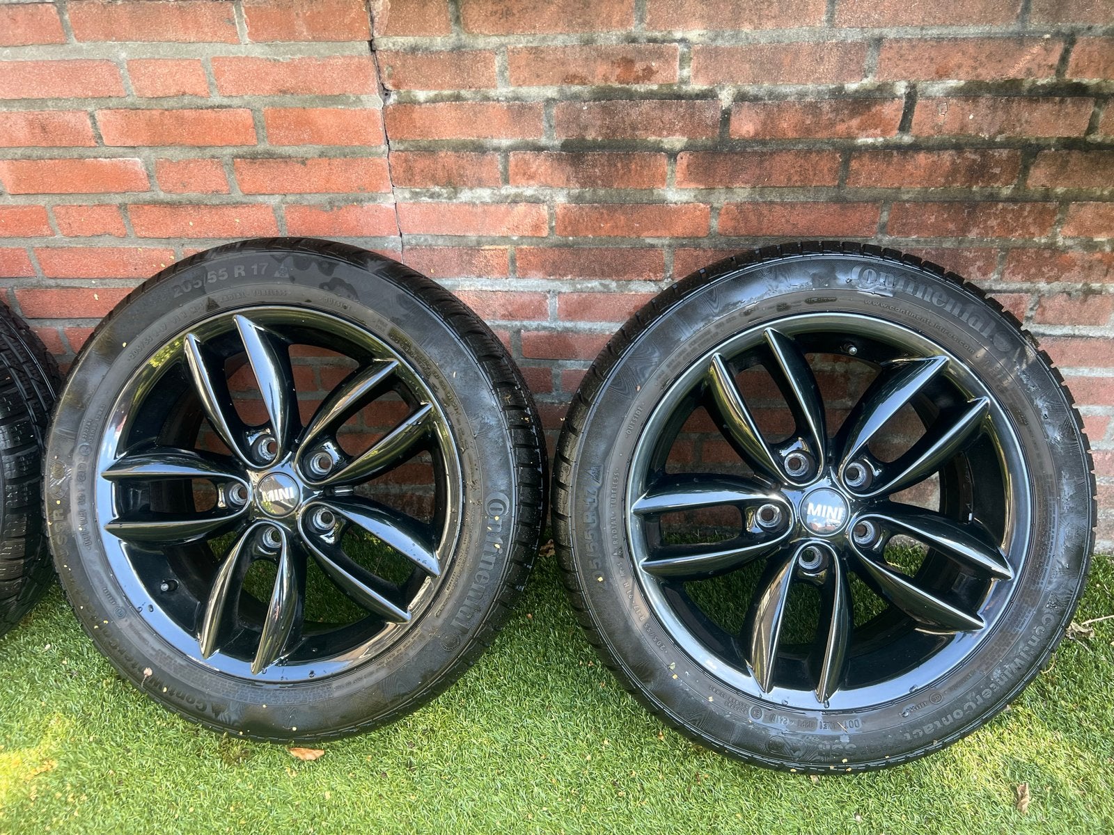 17 inch MINI Velgen met Winterbanden (Continental & Pirelli), Ophalen, Gebruikt, Banden en Velgen, 17 inch