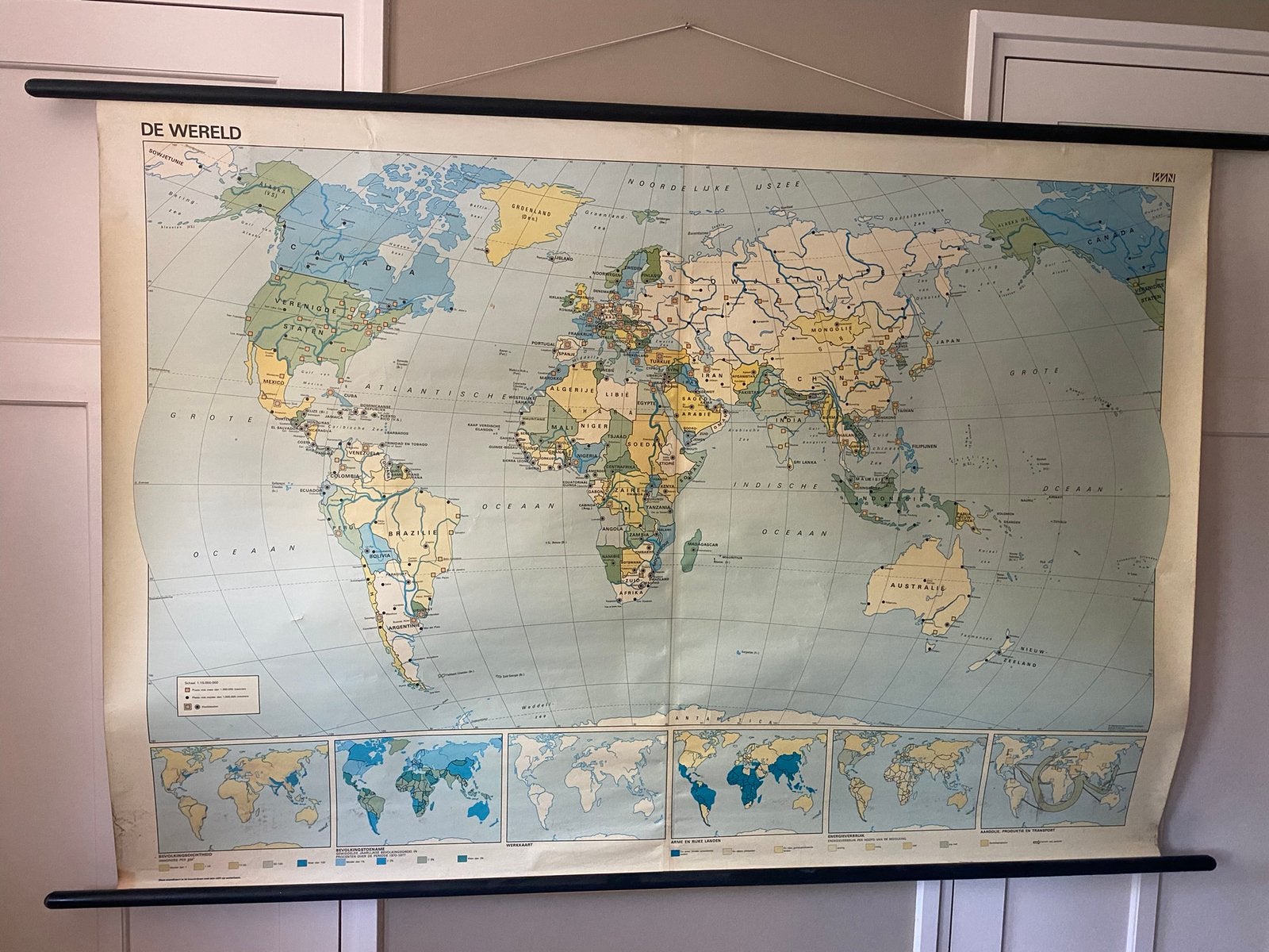 Vintage grote schoolkaart “ de Wereld”, Ophalen, Aardrijkskunde