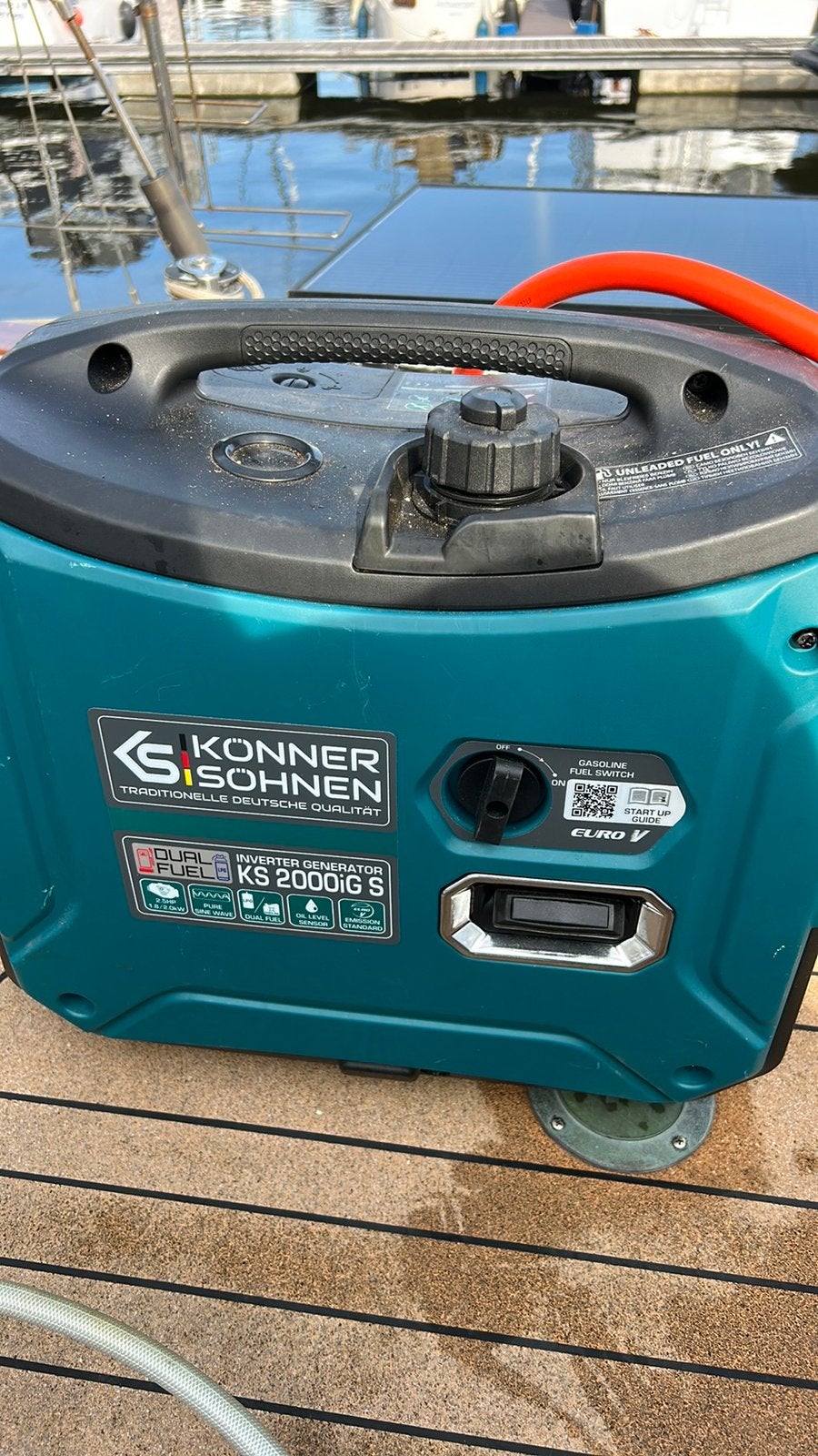 Generator benzine/gas, Ophalen of Verzenden, Zo goed als nieuw