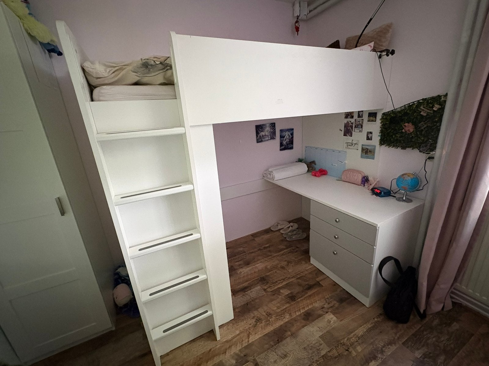 Ikea Smastad 1 persoons hoogslaper, Kinderen en Baby's, Kinderkamer | Stapelbedden en Hoogslapers, Ophalen, Gebruikt, Hoogslaper