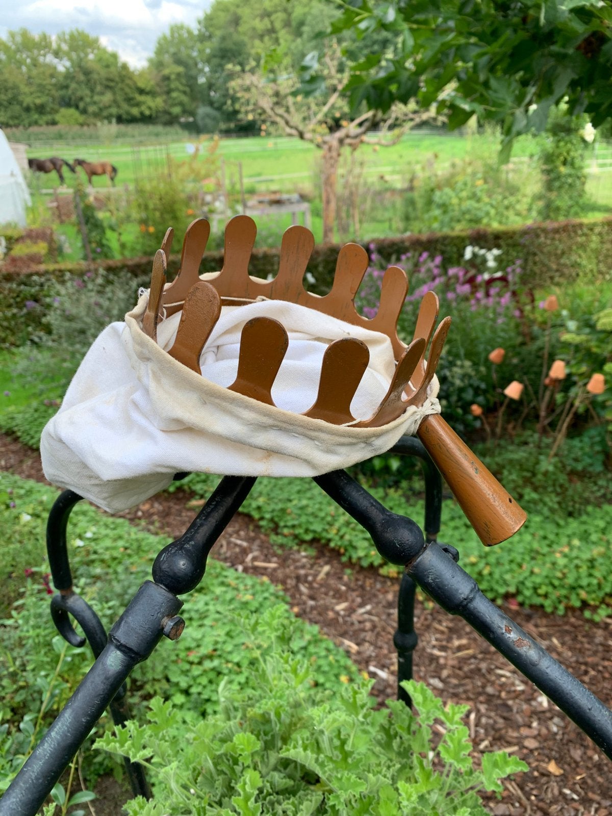Vintage /brocante fruitvanger. Appel/perenvanger “ Bikkel”, Ophalen of Verzenden