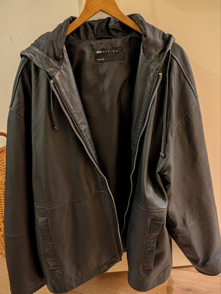ASOS DESIGN Echt Leren Jas met Capuchon - Zwart, Kleding | Heren, Maat 52/54 (L), Zwart, Ophalen of Verzenden, ASOS DESIGN
