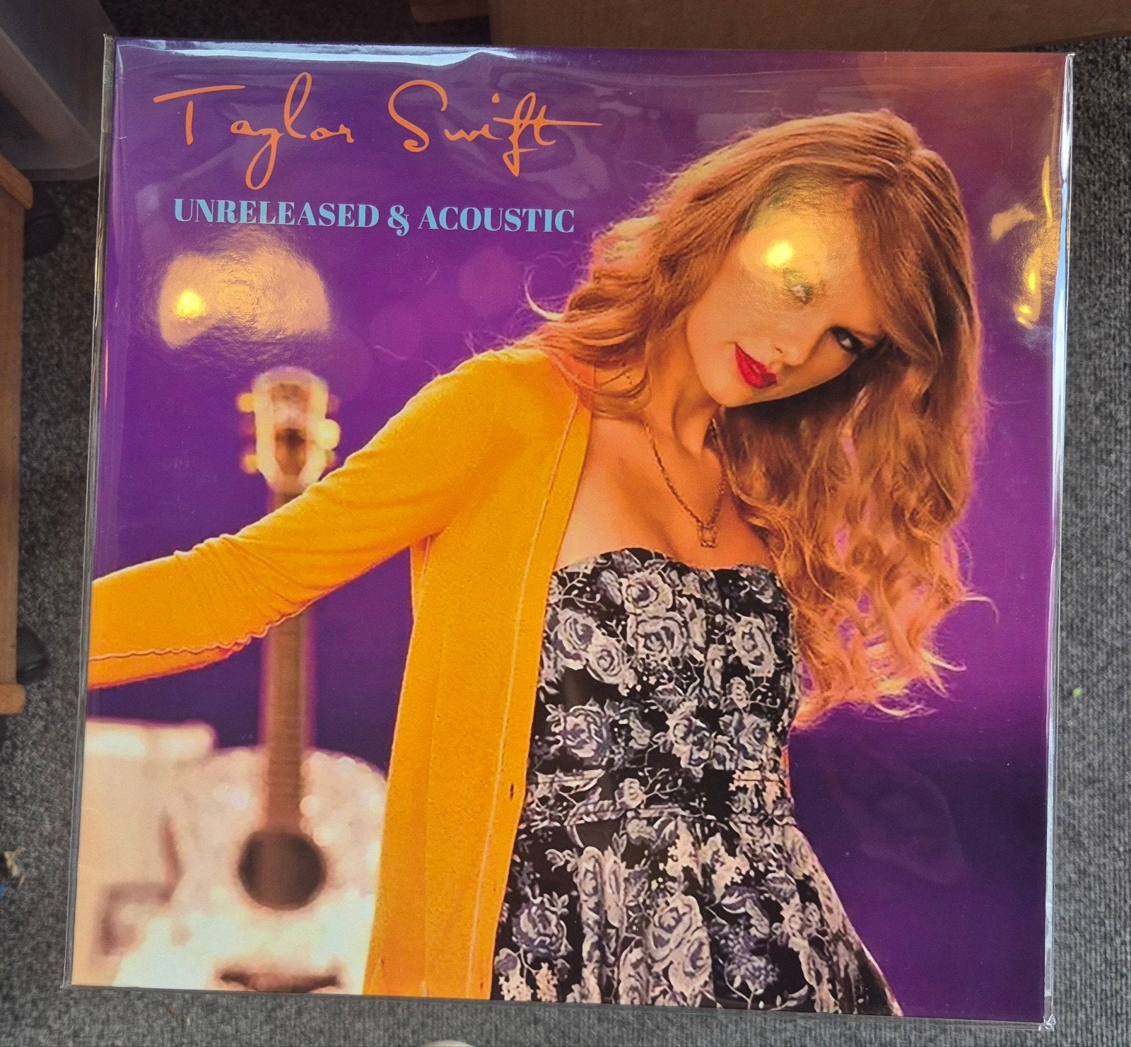 Taylor Swift -  Unreleased and Acoustic, Cd's en Dvd's, Ophalen of Verzenden, Nieuw in verpakking, 12 inch, LP