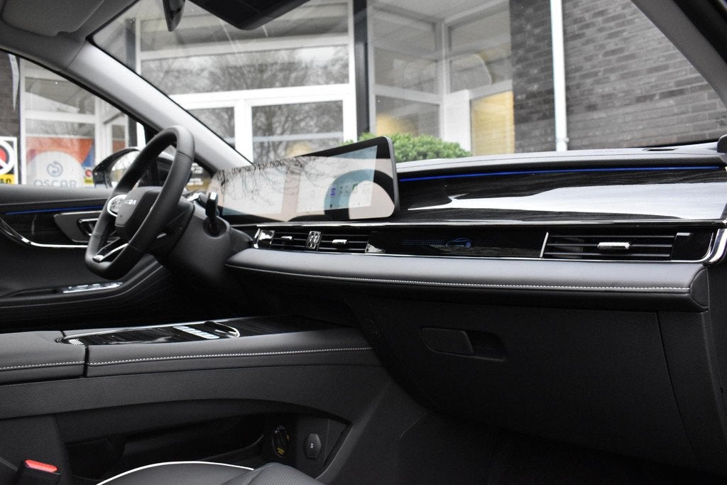 Omoda 5 EV Premium 61 kWh BIJTELLINGSVOORDEEL | STOELVENTILA, Auto's, Overige Auto's, 430 km, 211 pk, SUV of Terreinwagen, Te koop