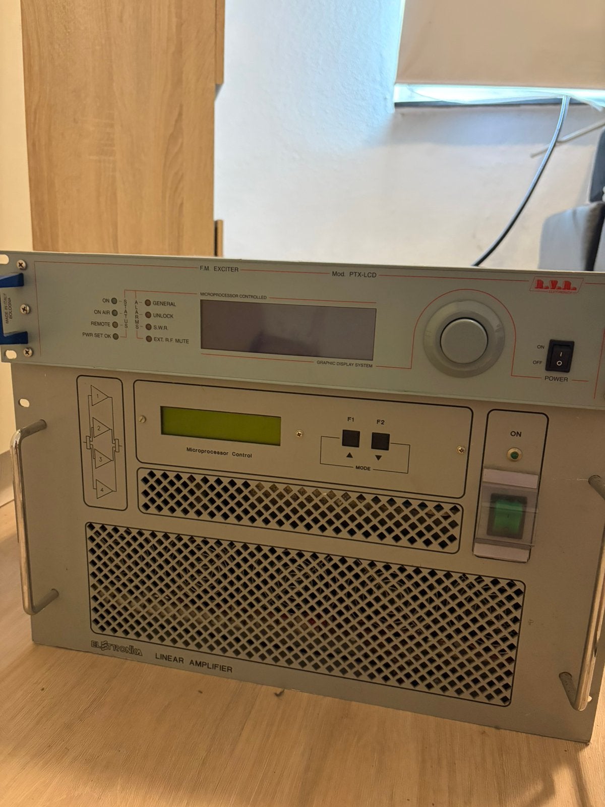 Rvr PTX100+Elletronica 1000 w, Ophalen, Zo goed als nieuw