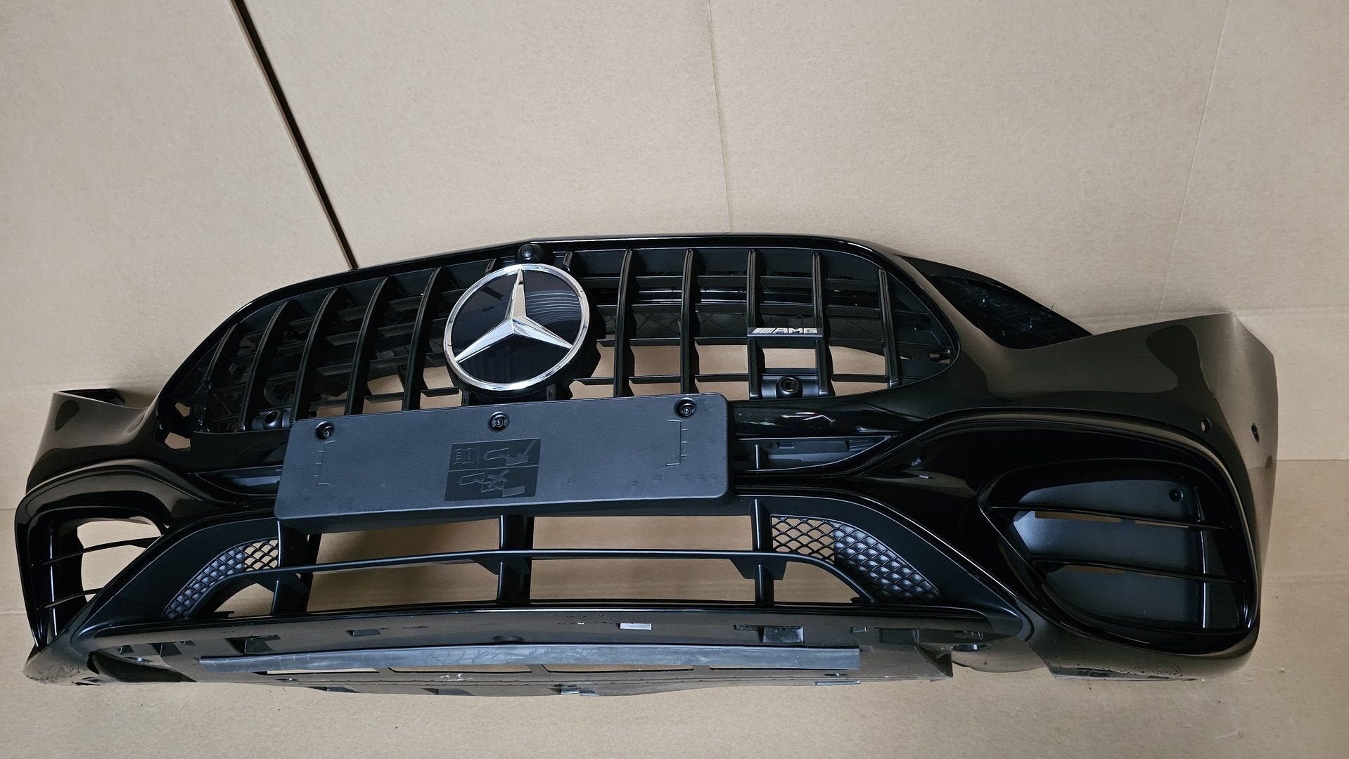 W177 A KLASSE 45 2021 A45 AMG VOORBUMPER ORIGINEEL BUMPER, Auto-onderdelen, Carrosserie en Plaatwerk, Gebruikt, -, Voor, Ophalen of Verzenden