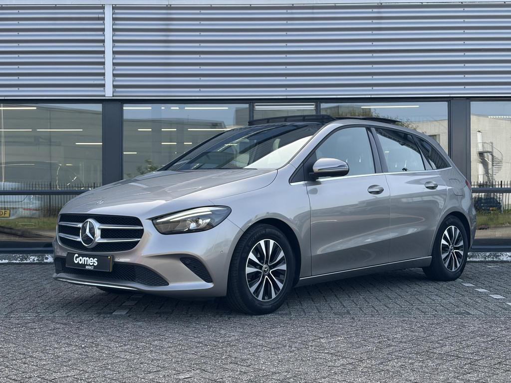 Mercedes-Benz B-klasse 180 Business Solution, 12 maanden, 136 pk, Gebruikt, 4 cilinders