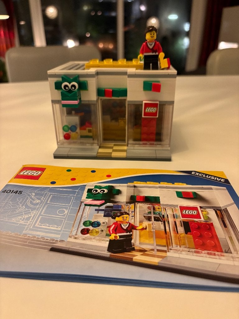 Lego LEGO Store 40145 Exclusive, Lego, Ophalen of Verzenden, Zo goed als nieuw, Inclusief instructies