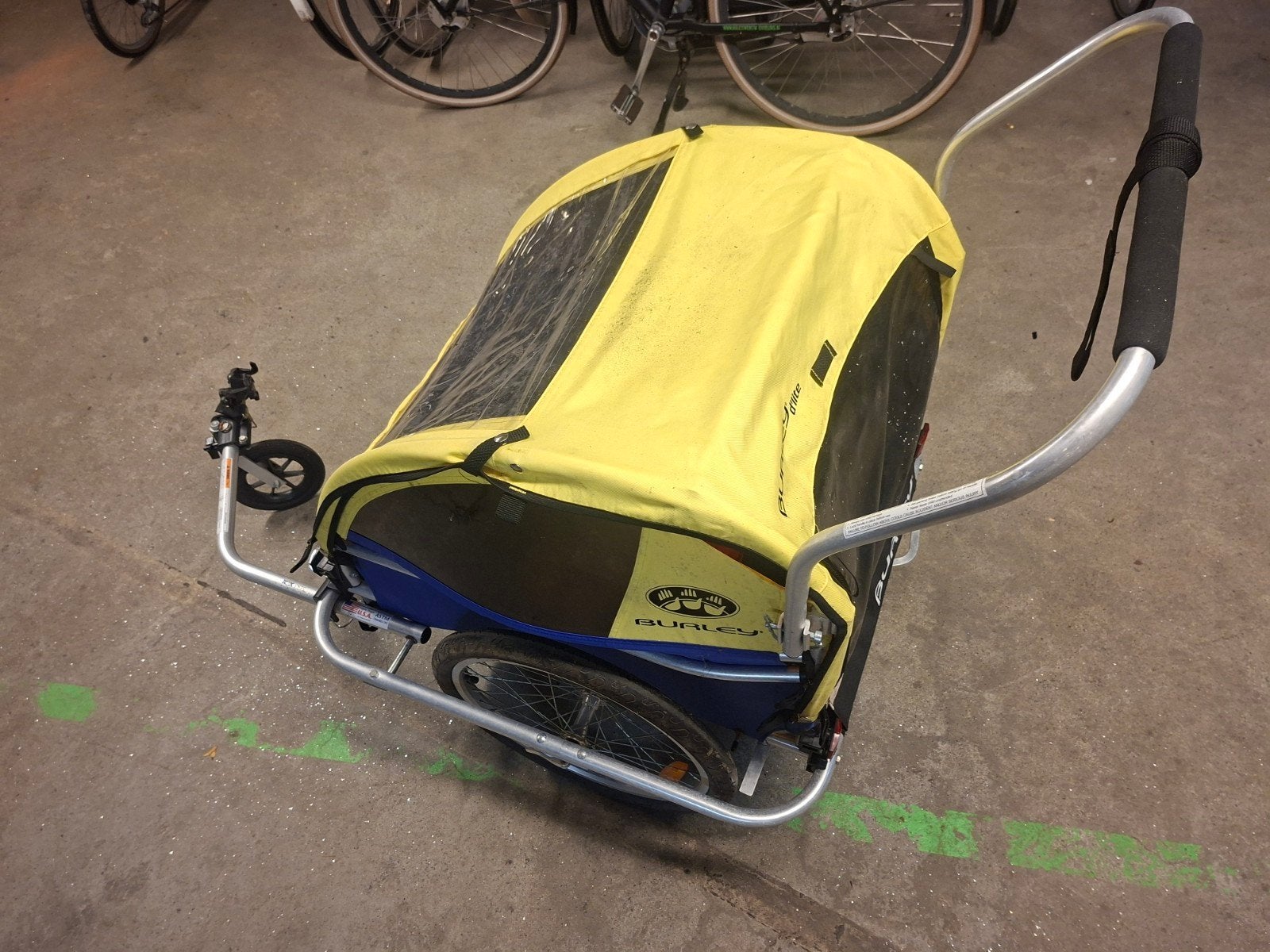 Burley d'Lite Kinderkar - Geel/Blauw, Inclusief Handleiding, Ophalen, Gebruikt, Opvouwbaar, Burley
