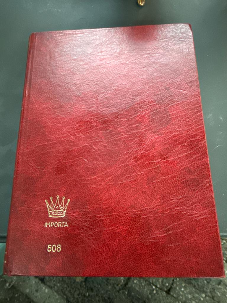 Postzegelverzameling in Importa album - Wereldwijd, Postzegels en Munten, Postzegels | Volle albums en Verzamelingen, Ophalen of Verzenden