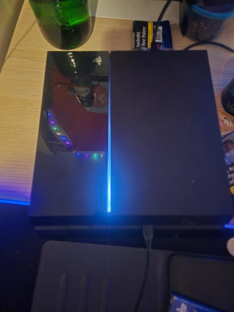 Playstation 4 te koop, Spelcomputers en Games, Spelcomputers | Sony PlayStation 2, Ophalen of Verzenden, Zo goed als nieuw, Met 1 controller
