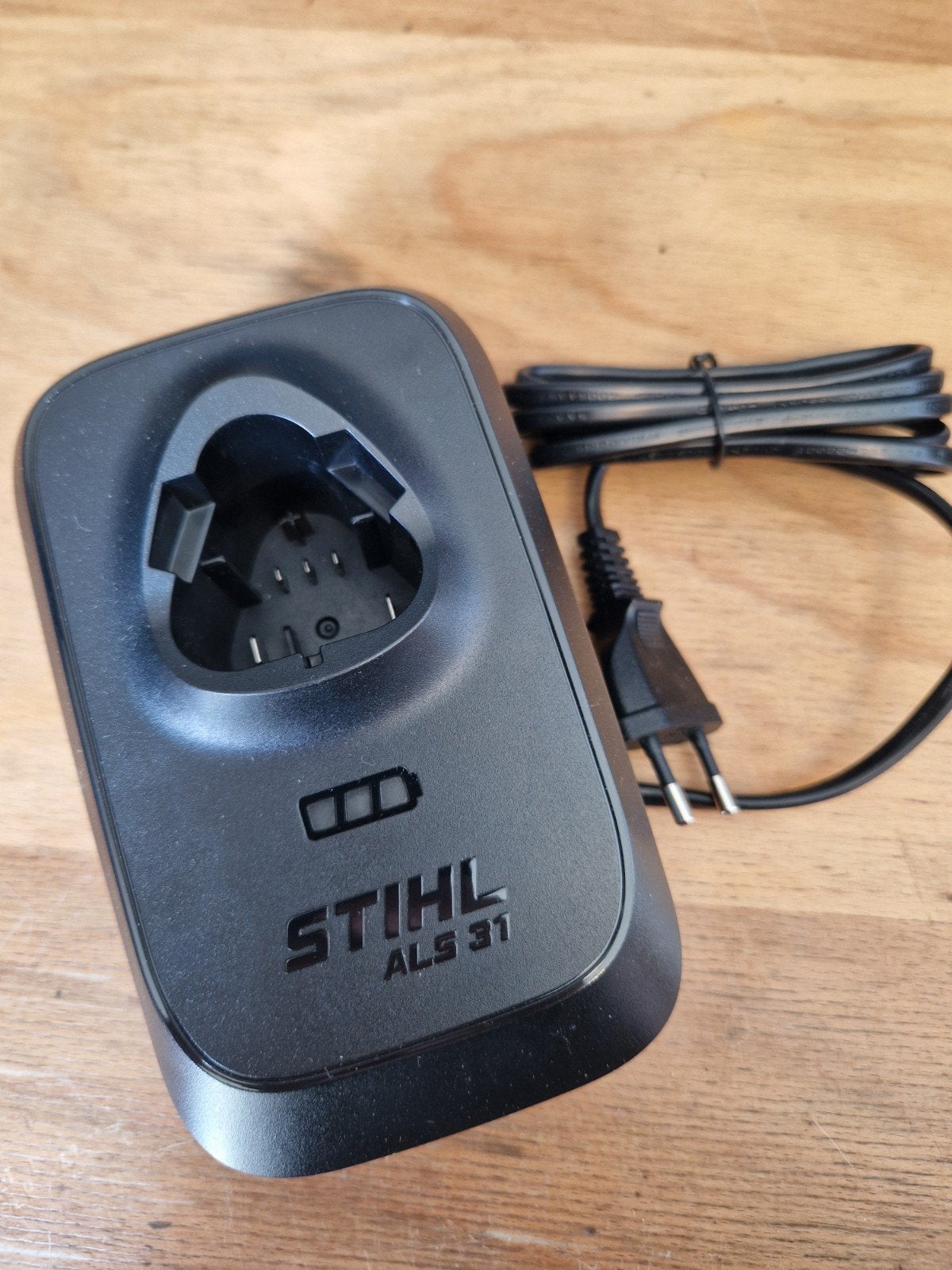 Stihl ALS 31 Acculader  nieuw, Ophalen of Verzenden, Nieuw