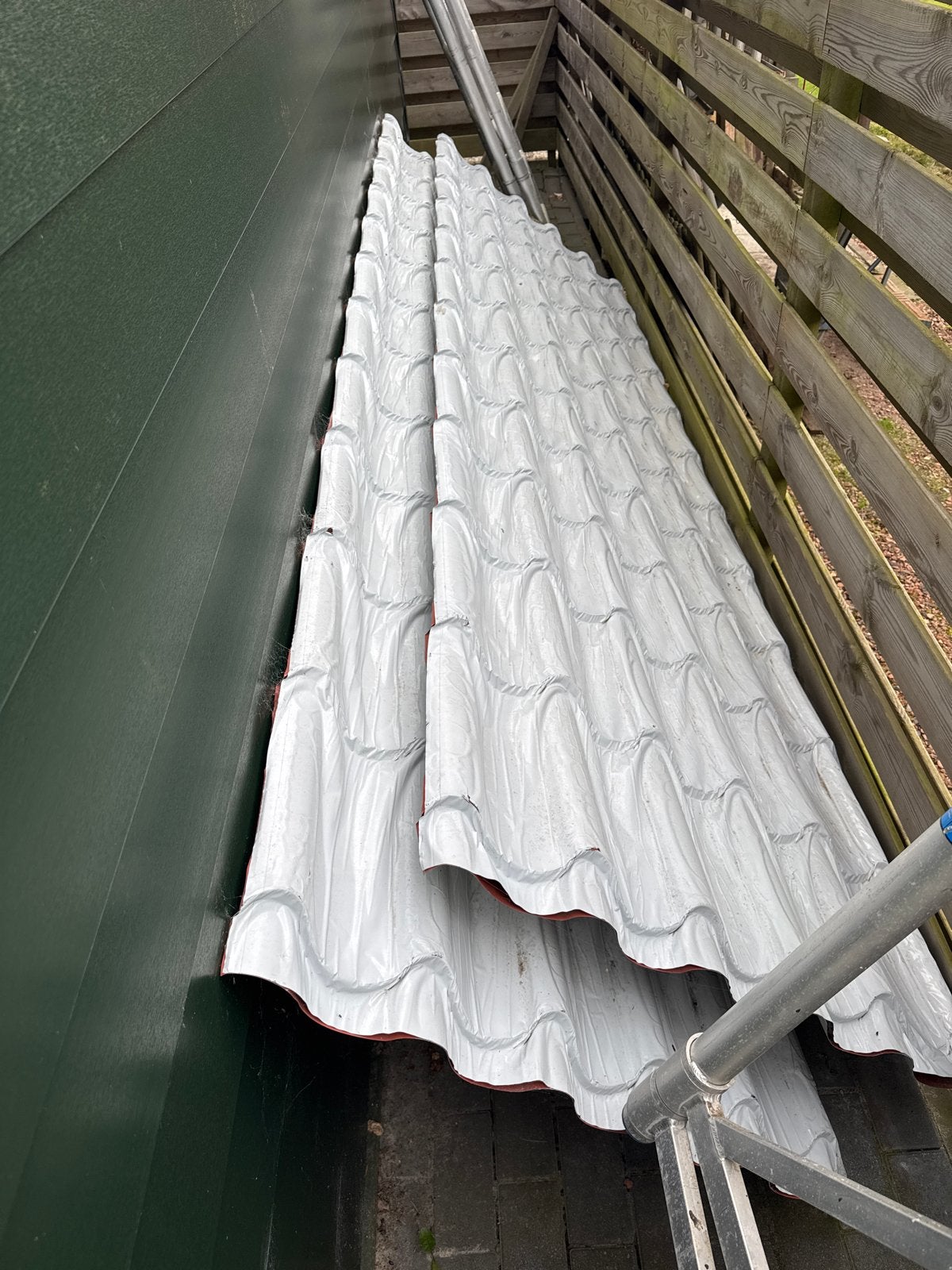 Dakpanplaten 375 cm met 6 cm PIR isolatie, binnenzijde wit, Overige kleuren, Nieuw, 15 m² of meer, Metaal
