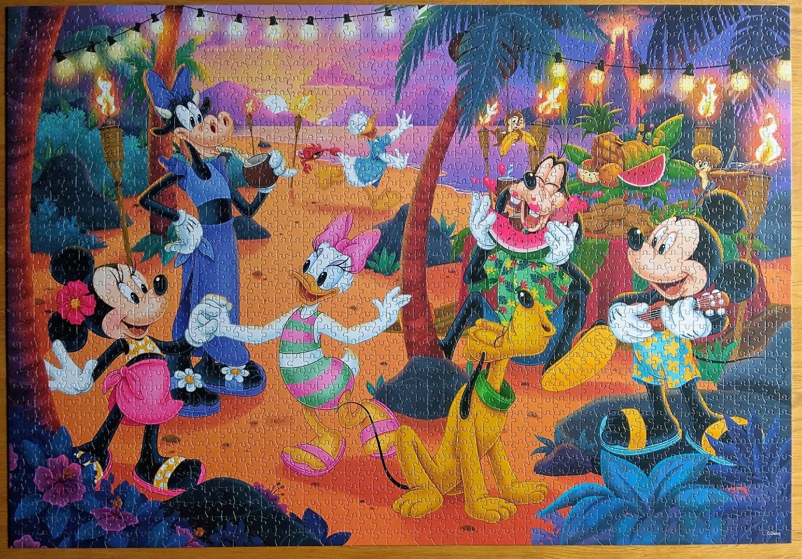 Disney puzzel Ceaco 2000 stukjes, Hobby en Vrije tijd, Ophalen, Meer dan 1500 stukjes, Zo goed als nieuw, Legpuzzel