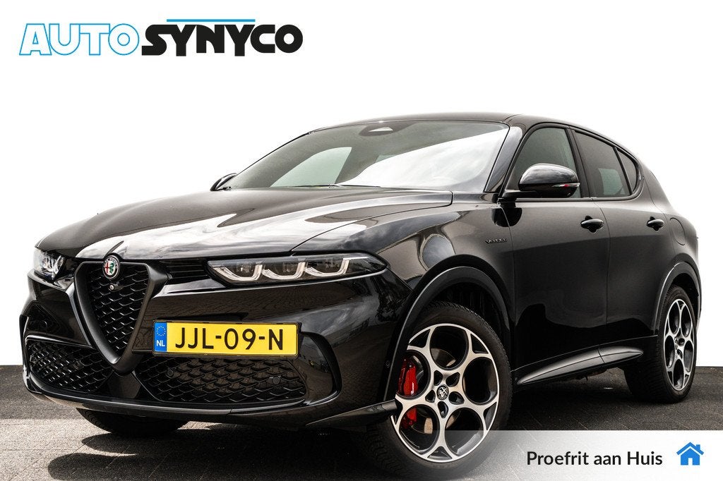 Alfa Romeo Tonale 1.3T PHEV Veloce I Widescreen Navi I 19 in, Auto's, Alfa Romeo, 77 km/l, 4 cilinders, 15 kWh, Zwart