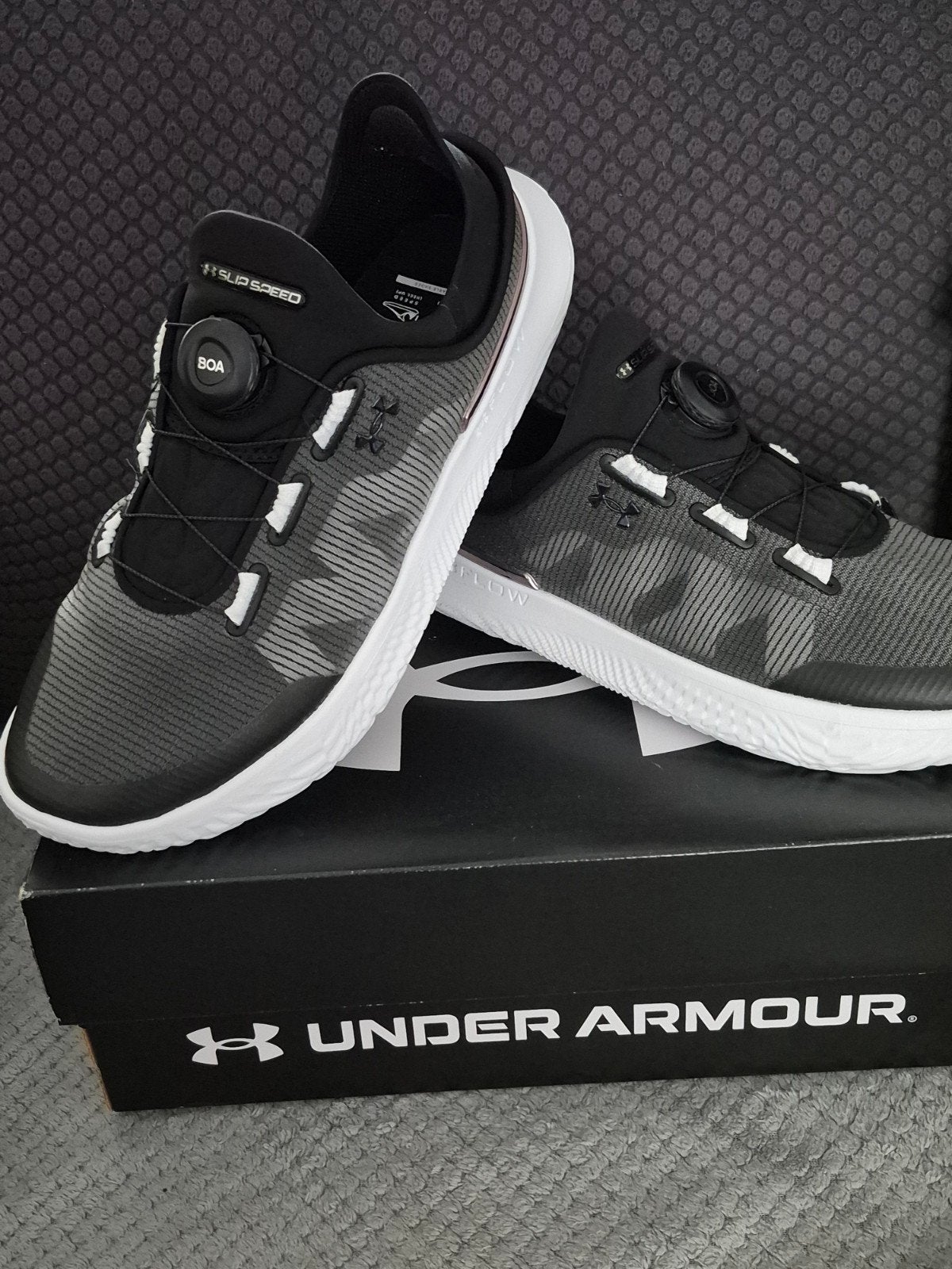 Under Armour UA SlipSpeed Trainer Mesh - Nieuw in doos, Zwart, Under Armour, Ophalen of Verzenden, Sneakers of Gympen