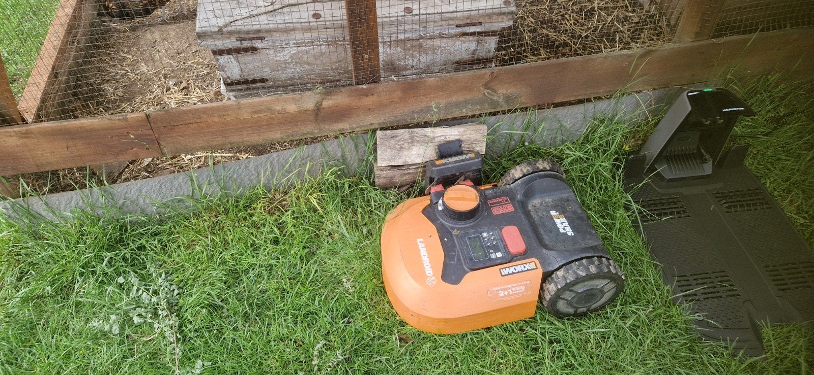 Worx Landroid M1000 WR143E Robotmaaier, Ophalen of Verzenden, Gebruikt, 20 tot 25 cm, Worx