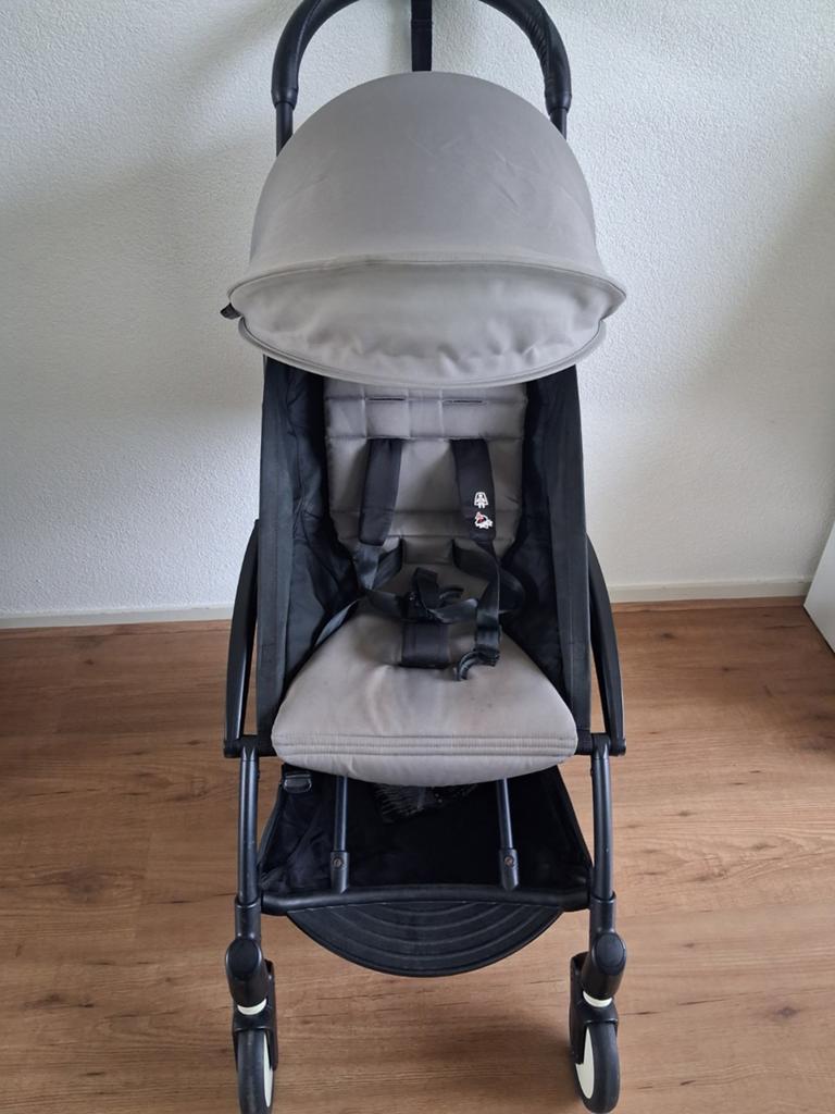 YOYO kinderwagen met regenhoes, Ophalen, Zo goed als nieuw, Regenhoes