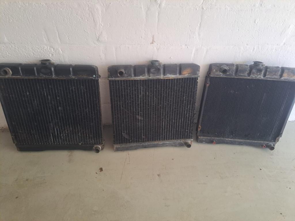 Mercedes w115 radiateur 3 stuks, Ophalen of Verzenden