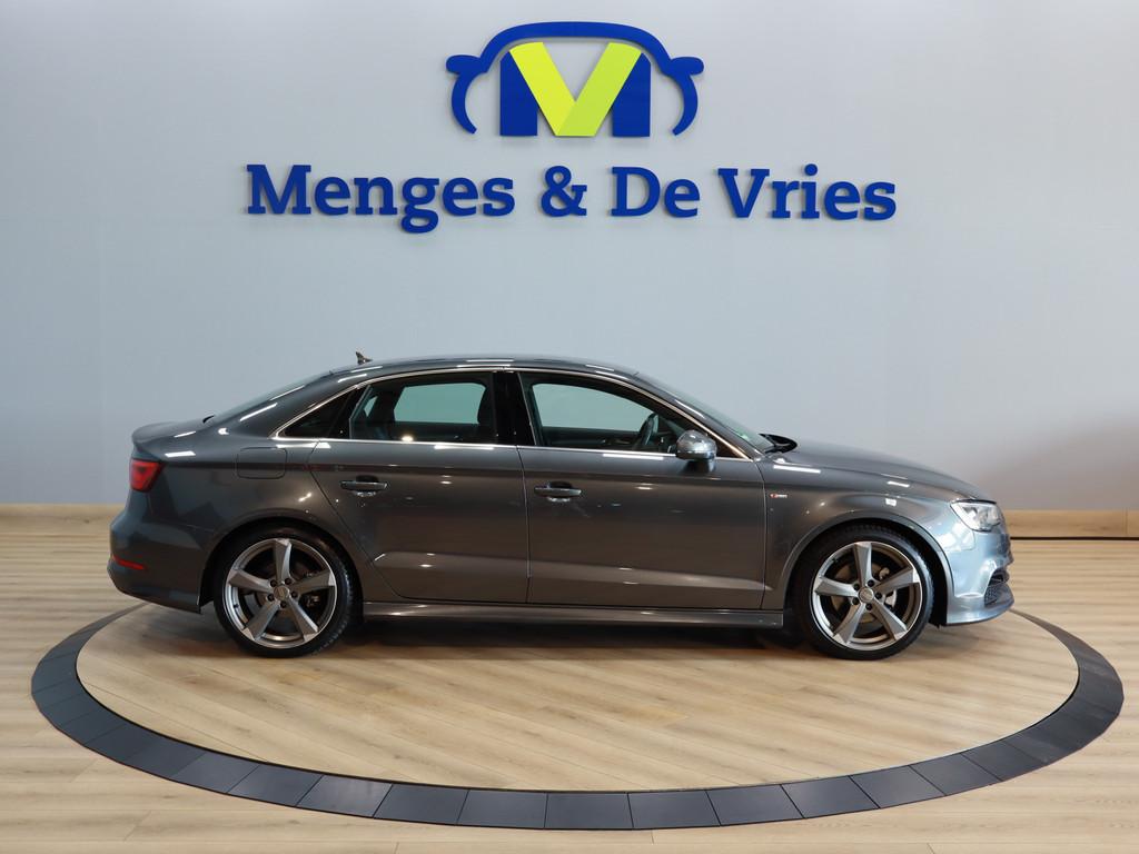 Audi A3 Limousine 1.4 TFSI CoD Ambition Pro Line S Airco ECC, 12 maanden, Gebruikt, 4 cilinders, Leder en Stof