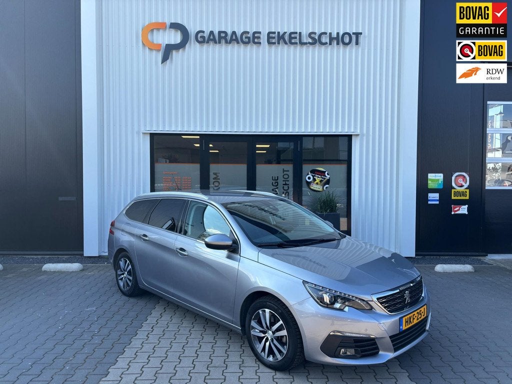 Peugeot 308 SW 1.2 PureTech Blue Lease Premium / Automaat /, Auto's, Gebruikt, Euro 6, 1199 cc, 630 kg