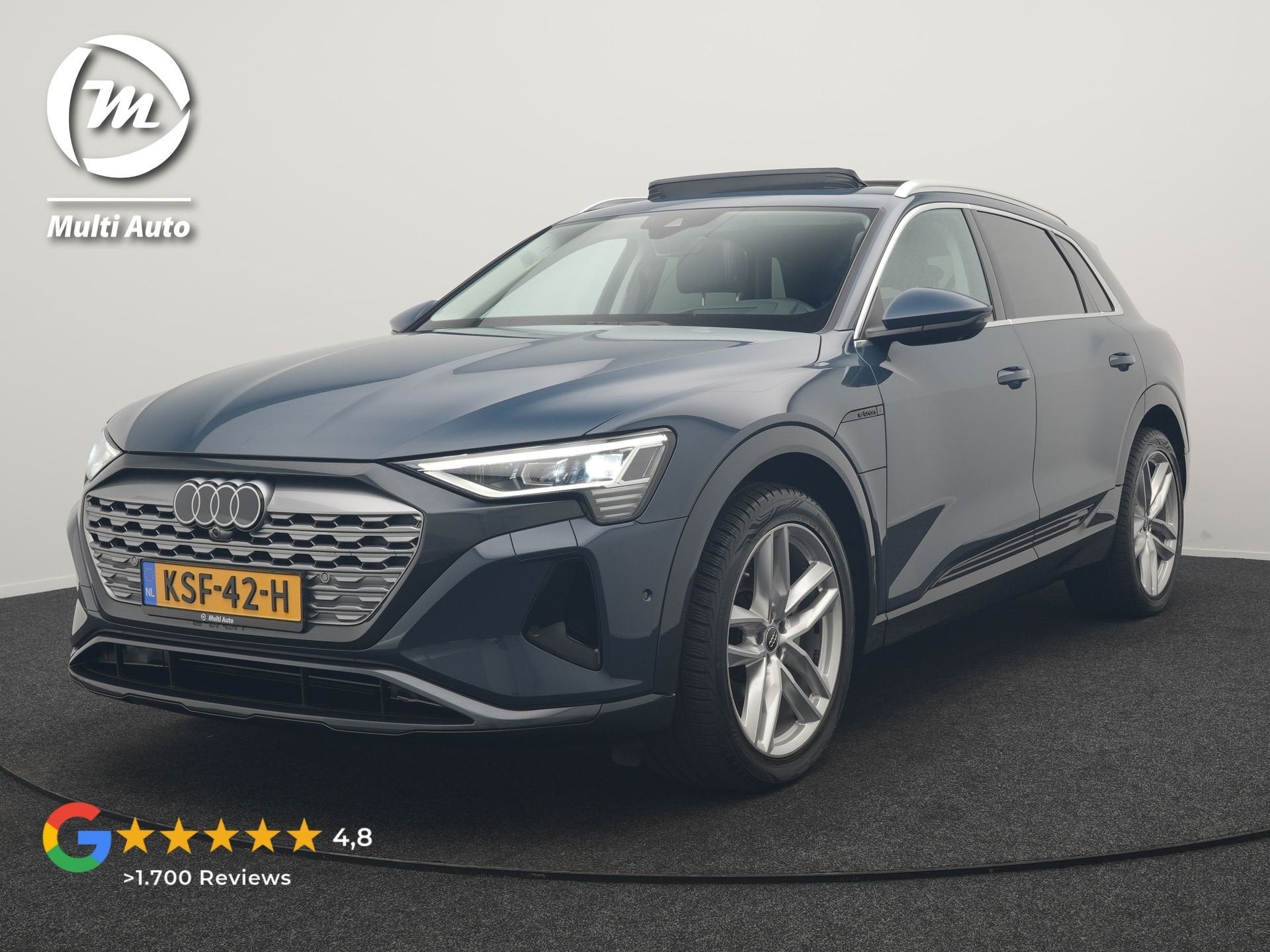 Audi Q8 e-tron 55 quattro Advanced Edition 115 kWh 408pk Dea, Auto's, Automaat, Dealer onderhouden, Zwart, Lichtsensor