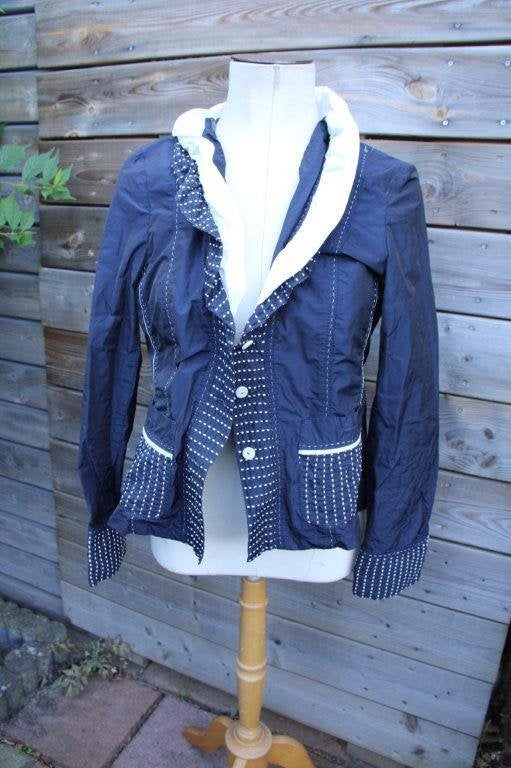 Jasje donkerblauw/ offwhite Julien le Roy mt 40 Vaste prijs, Kleding | Dames, Maat 38/40 (M), Blauw, Ophalen of Verzenden, Zo goed als nieuw