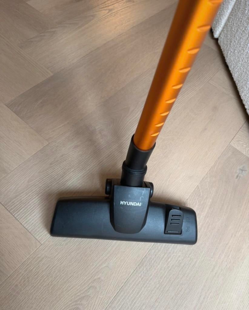Hyundai Stofzuiger - Zo goed als nieuw!, Ophalen, Zo goed als nieuw, Reservoir, Minder dan 1200 watt