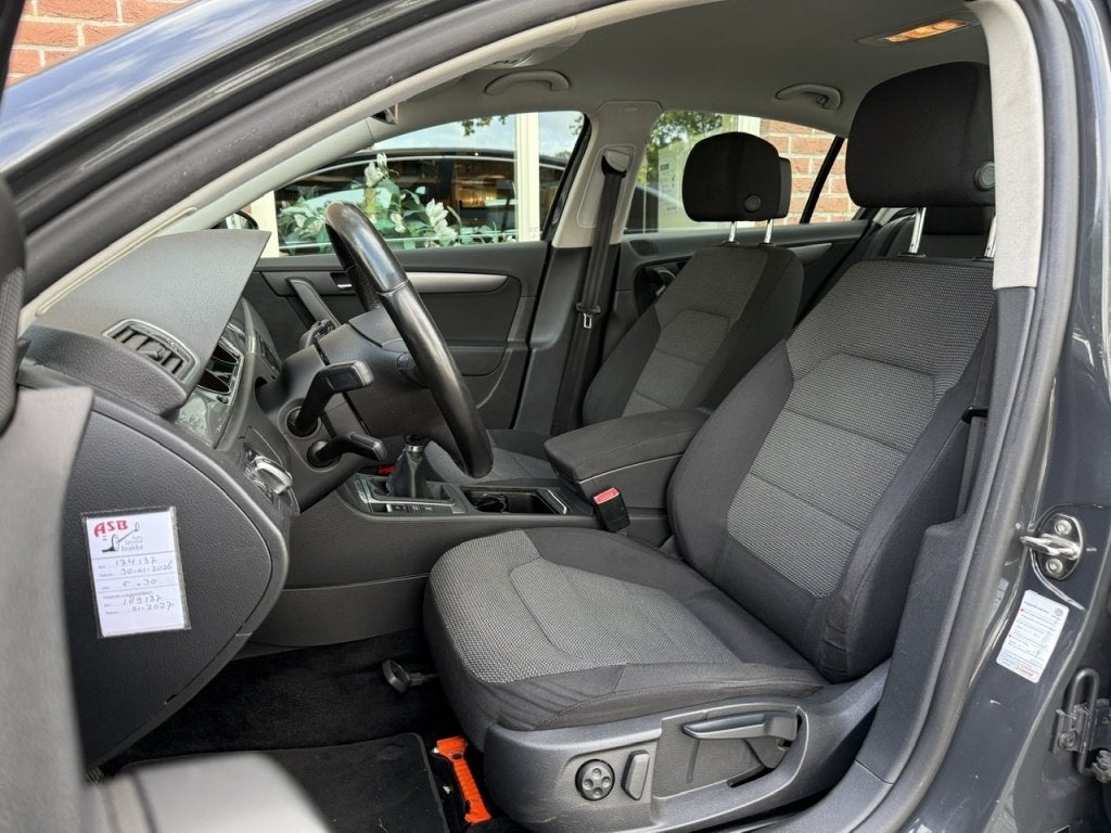 Volkswagen Passat 1.8 TSI Comfortline 161 PK NAVI / CLIMA CR, Auto's, Euro 5, Stof, Zwart, 4 cilinders