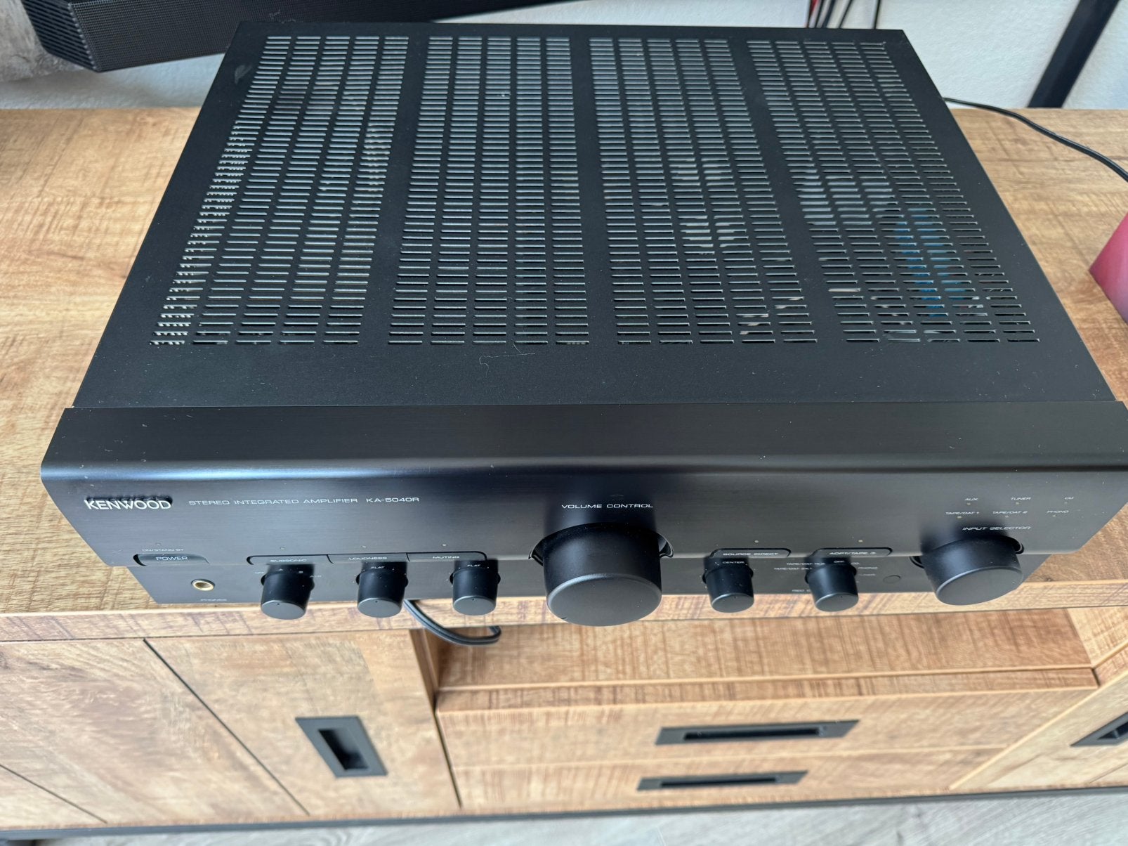 Kenwood KA 5040R versterker, Gebruikt, 60 tot 120 watt, Stereo, Ophalen