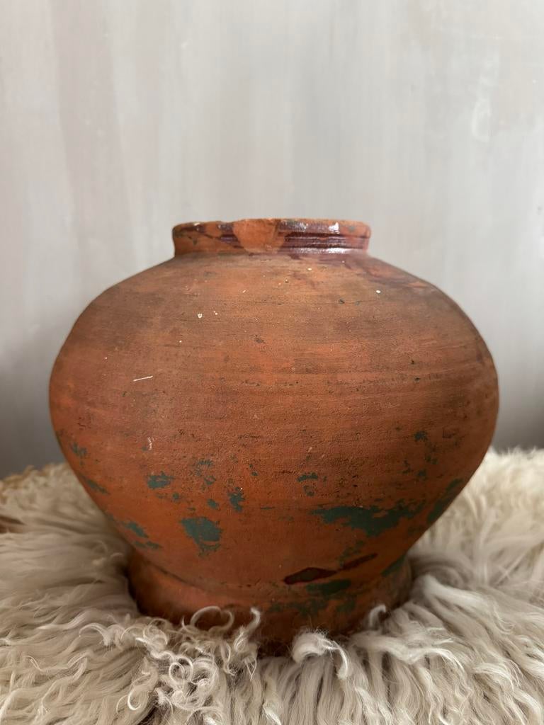 Oude terracotta pot aardewerk, Ophalen