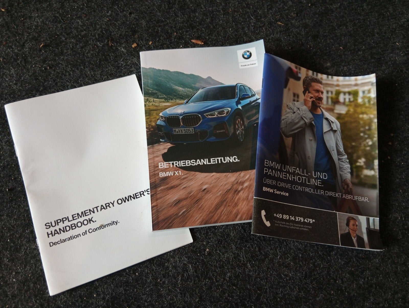 BMW X1 F48 Lci Facelift Handleiding boekje Duits Boekjes, Ophalen of Verzenden, Gebruikt, BMW