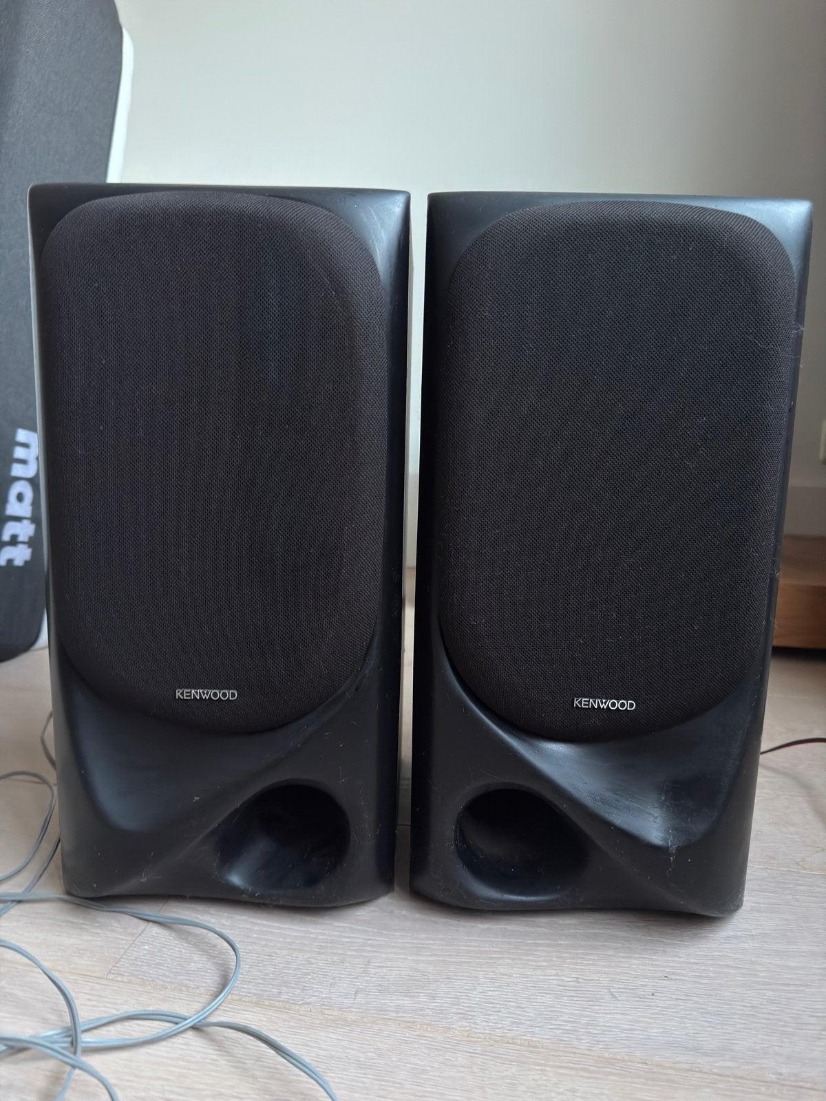 Twee Kenwood speakers, Audio, Tv en Foto, Luidsprekers, Ophalen, Zo goed als nieuw, Minder dan 60 watt, Overige merken