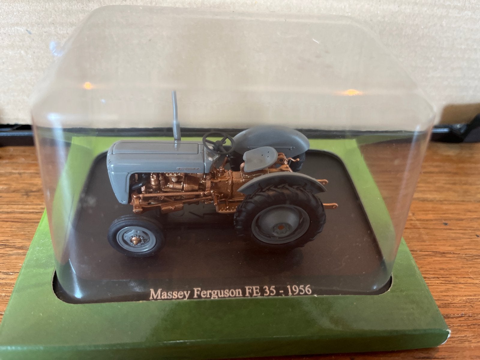 Massey Ferguson FE 35 - 1956 schaalmodel, Ophalen of Verzenden, Zo goed als nieuw, Tractor of Landbouw, Overige merken