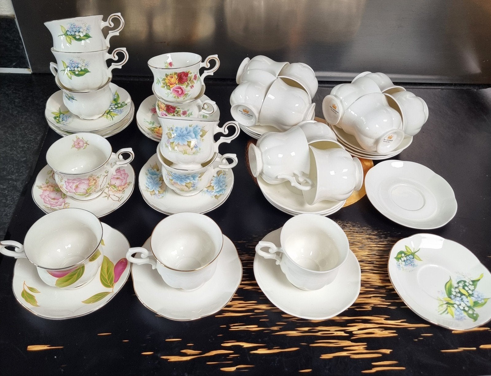 Royal Canterbury 22 x kop en schotels, Ophalen