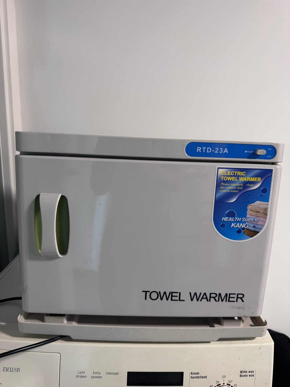 Elektrische Handdoekwarmer RTD-23A - Zo goed als nieuw, Witgoed en Apparatuur, Ophalen of Verzenden, Zo goed als nieuw