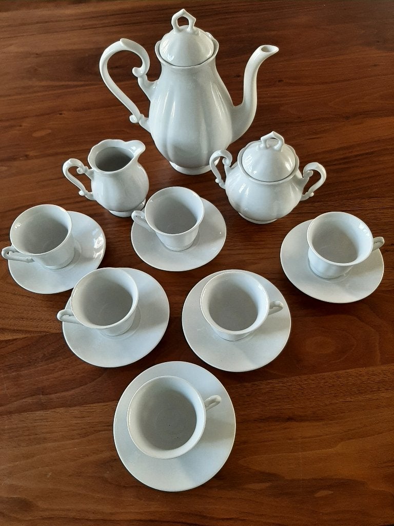 Elegant, wit porseleinen thee servies van Fena Porzellan., Ophalen