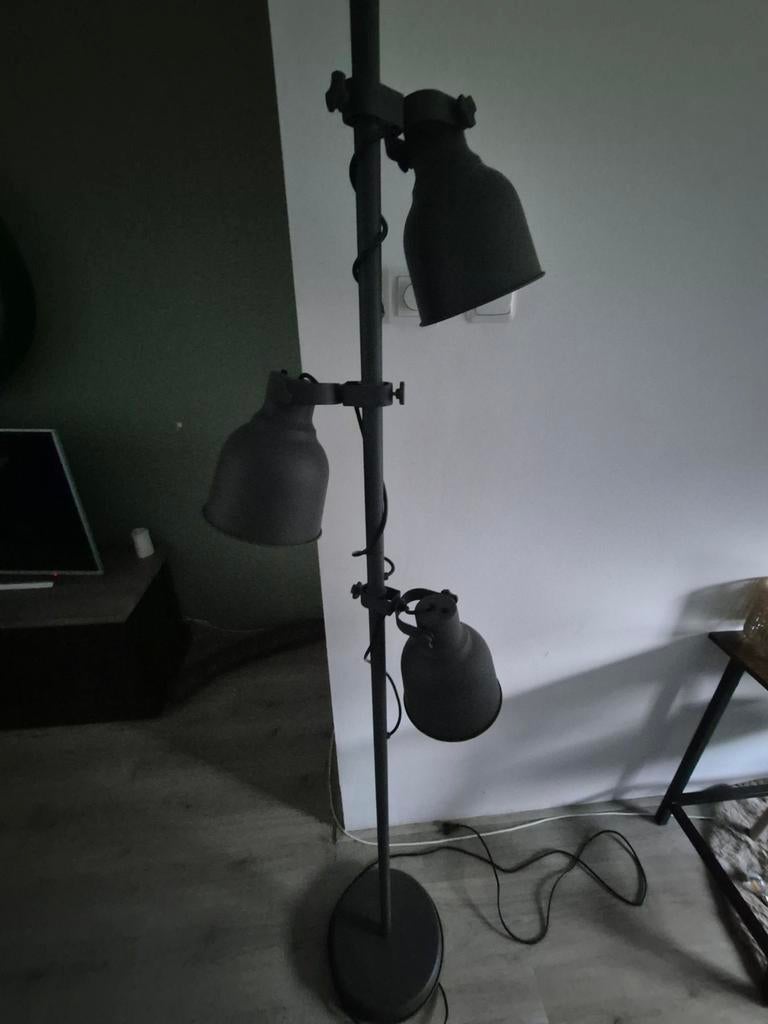 Hektar lamp ikea, Ophalen, Zo goed als nieuw, 150 tot 200 cm