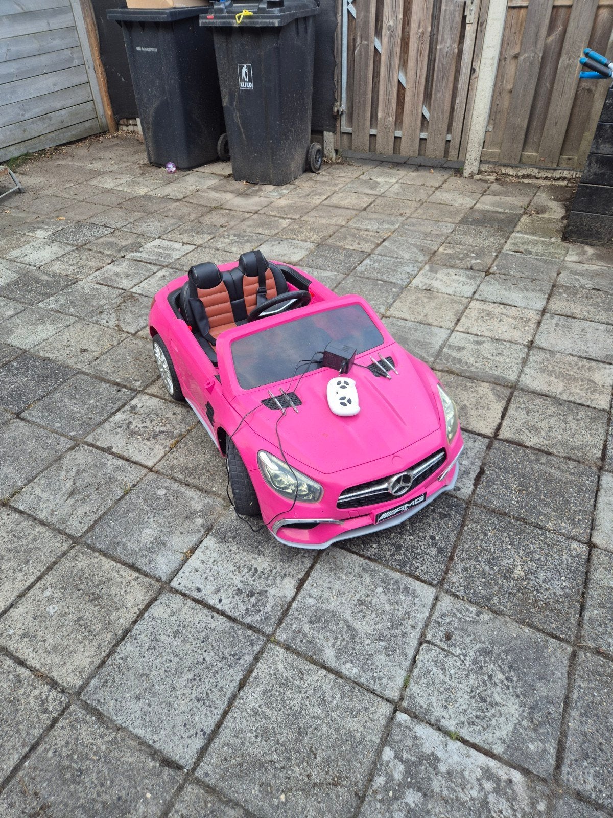 Roze Mercedes-Benz AMG SL65 Kinderauto Elektrisch, Ophalen of Verzenden, Gebruikt, Afstandsbediening