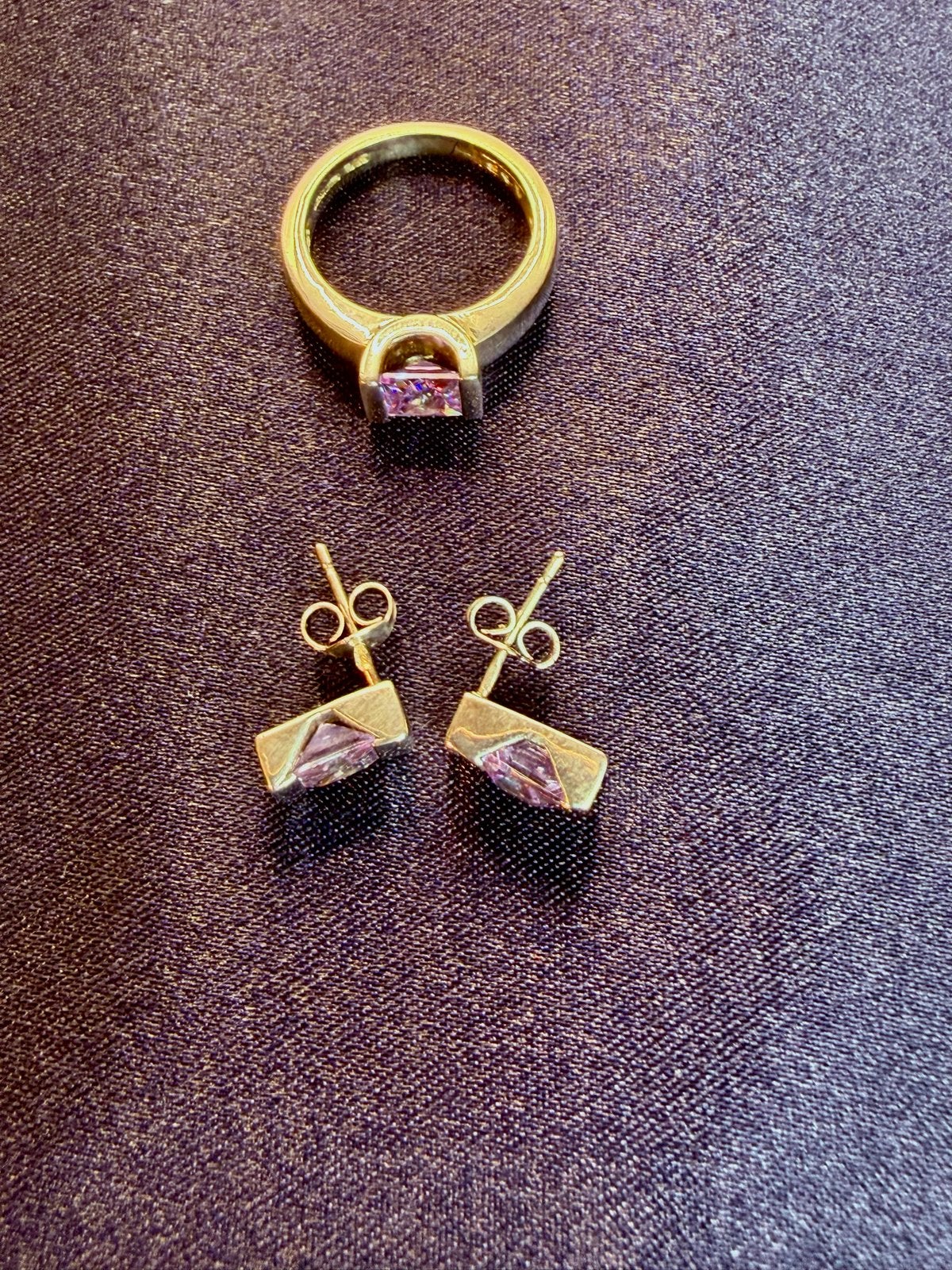 925 Zilveren Sieradenset: Ring (Maat 17) & Amethist Oorbelle, Paars, Ophalen of Verzenden, Zo goed als nieuw, 17 tot 18