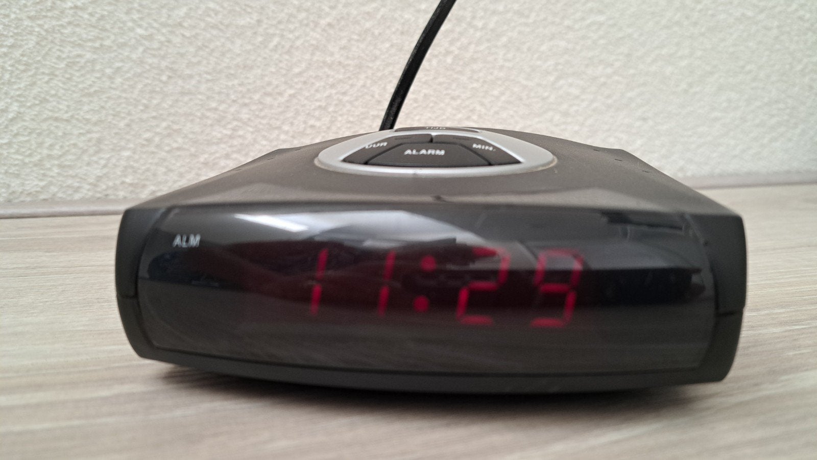 Digitale wekker met alarmfunctie, Ophalen of Verzenden, Gebruikt, Digitaal