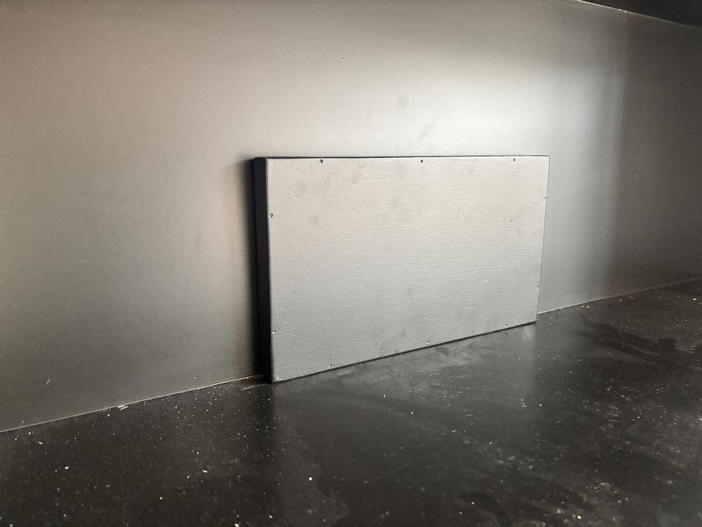 Hoge zwart kast te koop, Ophalen, Overige materialen, Gebruikt, 200 cm of meer
