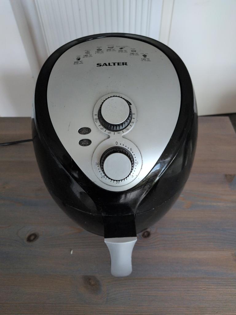 Salter Airfryer - Compact en Efficiënt, Ophalen